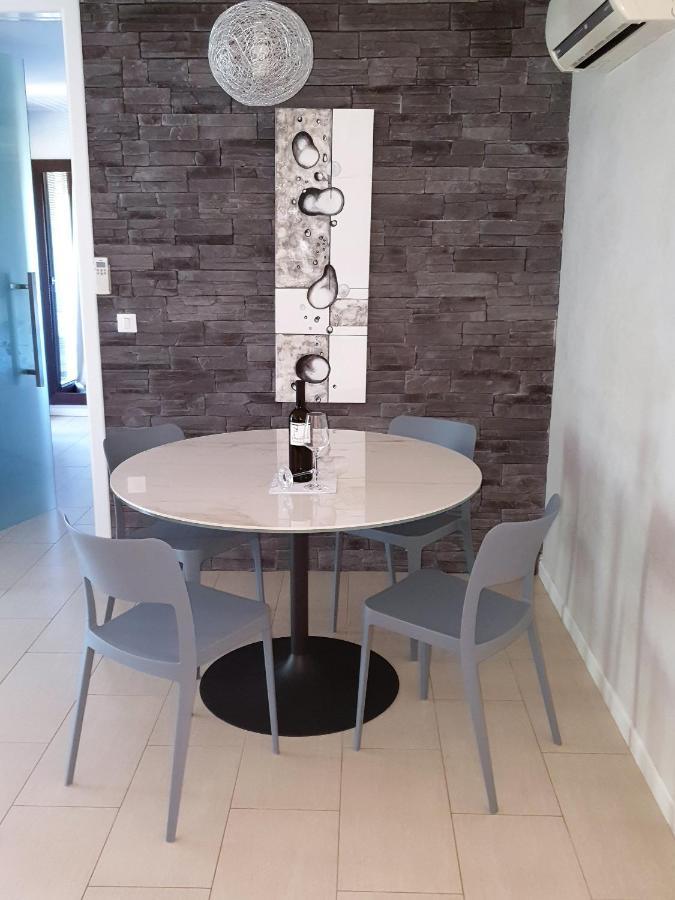 Apartament Lucia Exclusive With Parking In The Garage Poreč Zewnętrze zdjęcie