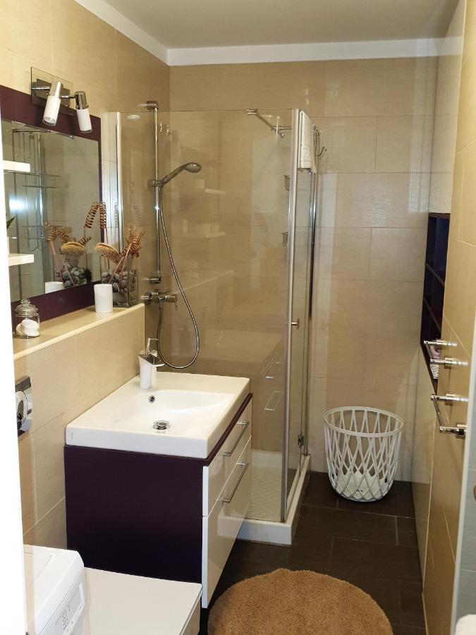 Apartament Lucia Exclusive With Parking In The Garage Poreč Zewnętrze zdjęcie